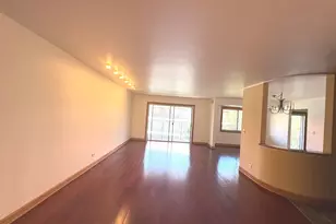 9529 Bronx Ave, Skokie, IL 60077 - Photo 5