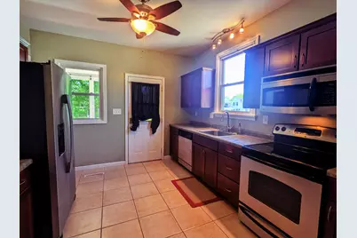 407 S Cherry Street, Morrison, IL 61270 - Photo 5