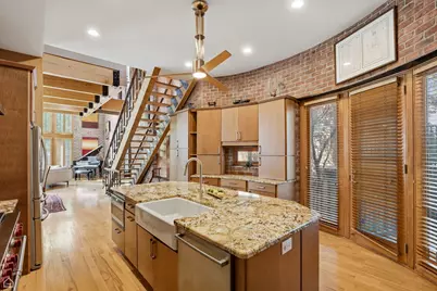 1202 W Fletcher Street, Chicago, IL 60657 - Photo 9