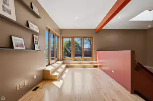 1202 W Fletcher St, Chicago, IL 60657 - Photo 33
