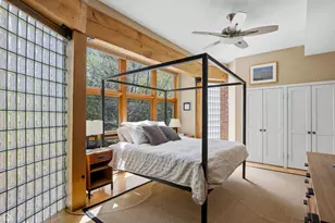 1202 W Fletcher St, Chicago, IL 60657 - Photo 19