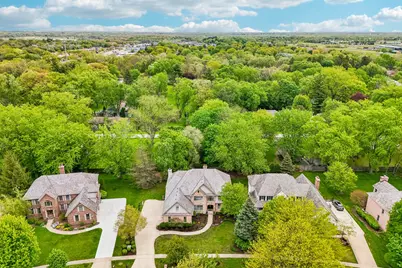 1620 Mulberry Drive, Libertyville, IL 60048 - Photo 3