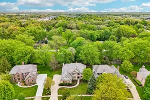 1620 Mulberry Dr, Libertyville, IL 60048 - Photo 3