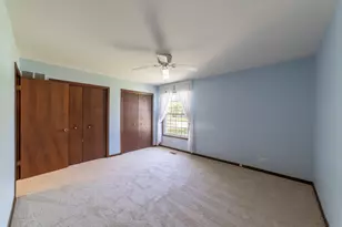 920 MacArthur Dr, Chicago Heights, IL 60411 - Photo 9