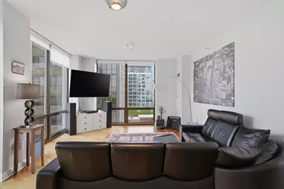 233 E 13th Street #909, Chicago, IL 60605 - Photo 9