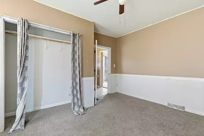 1545 W 2nd Street, Davenport, IA 52802 - Photo 13