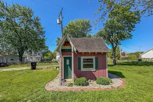 444 E Center St, Paxton, IL 60957 - Photo 47