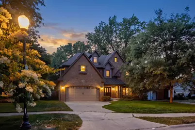 639 N Wright Street, Naperville, IL 60563 - Photo 1