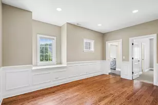 639 N Wright St, Naperville, IL 60563 - Photo 31