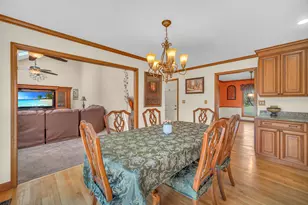 1113 Loyola Dr, Libertyville, IL 60048 - Photo 15