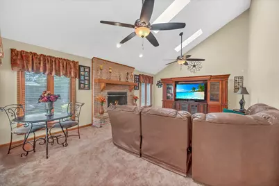 1113 Loyola Drive, Libertyville, IL 60048 - Photo 17