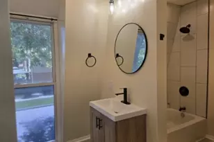 11575 S Racine Ave, Chicago, IL 60643 - Photo 7