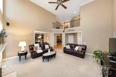 4031 Juneberry Road, Naperville, IL 60564 - Photo 3