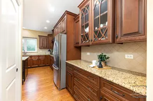 4031 Juneberry Rd, Naperville, IL 60564 - Photo 9