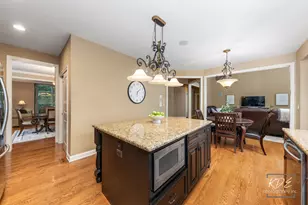 4031 Juneberry Rd, Naperville, IL 60564 - Photo 7