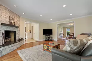 1427 Woodhill Dr, Northbrook, IL 60062 - Photo 15