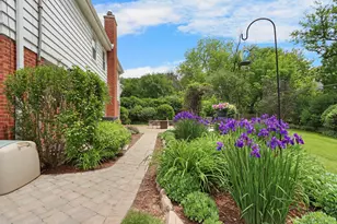 1427 Woodhill Dr, Northbrook, IL 60062 - Photo 41