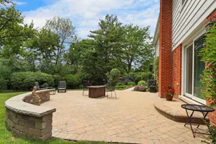 1427 Woodhill Dr, Northbrook, IL 60062 - Photo 39