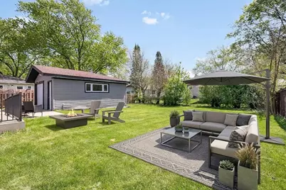 407 Bonniebrook Avenue, Mundelein, IL 60060 - Photo 23