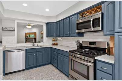 2S638 Enrico Fermi Court #0, Warrenville, IL 60555 - Photo 7