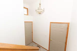 5696 Heidi Dr, Rockford, IL 61109 - Photo 19