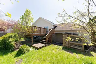 5696 Heidi Dr, Rockford, IL 61109 - Photo 37
