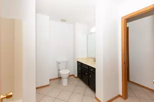 5696 Heidi Dr, Rockford, IL 61109 - Photo 17