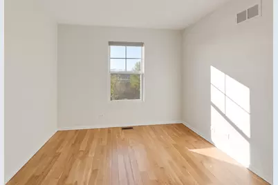 422 Grosvenor Lane, Aurora, IL 60504 - Photo 17