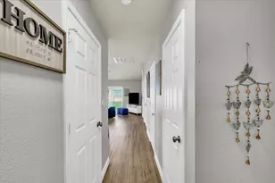706 Corey Ln, Champaign, IL 61822 - Photo 11