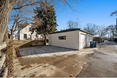 1610 S 4th Avenue, Maywood, IL 60153 - Photo 31