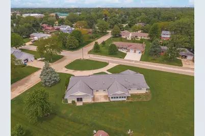 301 Scott Drive, Dwight, IL 60420 - Photo 7