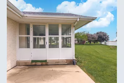 301 Scott Drive, Dwight, IL 60420 - Photo 13