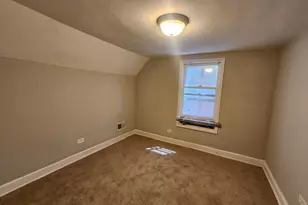 7403 S Dante Ave, Chicago, IL 60619 - Photo 9