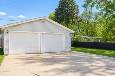 2006 E 7th Street, Sterling, IL 61081 - Photo 5