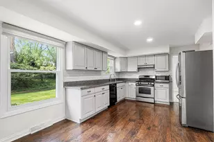 1115 Antique Ln, Northbrook, IL 60062 - Photo 7