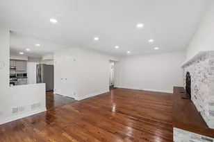 1115 Antique Ln, Northbrook, IL 60062 - Photo 11