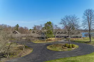 82 Hawley Woods Rd, Barrington Hills, IL 60010 - Photo 1