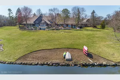 82 Hawley Woods Road, Barrington Hills, IL 60010 - Photo 5