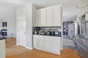 1959 W Windsor Dr, Round Lake, IL 60073 - Photo 5