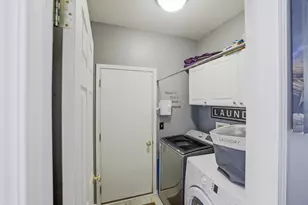 1959 W Windsor Dr, Round Lake, IL 60073 - Photo 13
