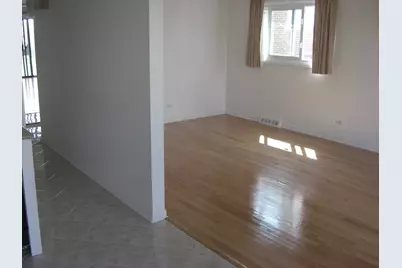 9038 Hollyberry Avenue, Des Plaines, IL 60016 - Photo 9