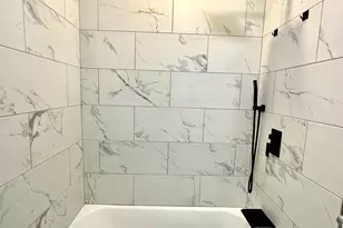 10954 S Normal Ave, Chicago, IL 60628 - Photo 11
