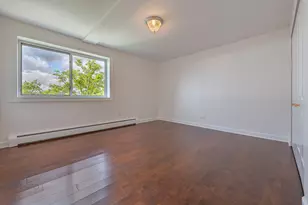 10353 Dearlove Rd, Glenview, IL 60025 - Photo 11
