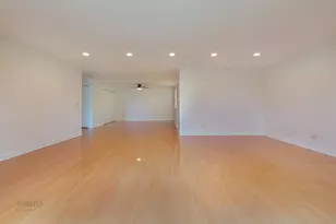 10353 Dearlove Rd, Glenview, IL 60025 - Photo 5