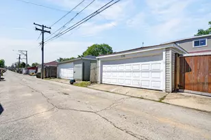 3741 Clinton Ave, Berwyn, IL 60402 - Photo 29