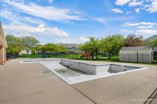 2941 Clematis Dr, Schaumburg, IL 60193 - Photo 37