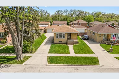 9120 26th Place, Brookfield, IL 60513 - Photo 1