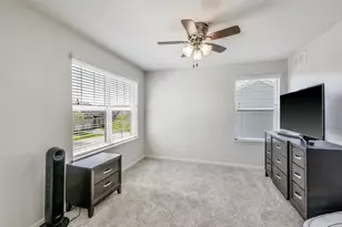 32 Catamaran Cir, Pingree Grove, IL 60140 - Photo 25