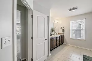 32 Catamaran Cir, Pingree Grove, IL 60140 - Photo 23