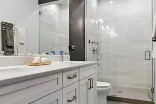 3530 N Lincoln Ave, Chicago, IL 60657 - Photo 25